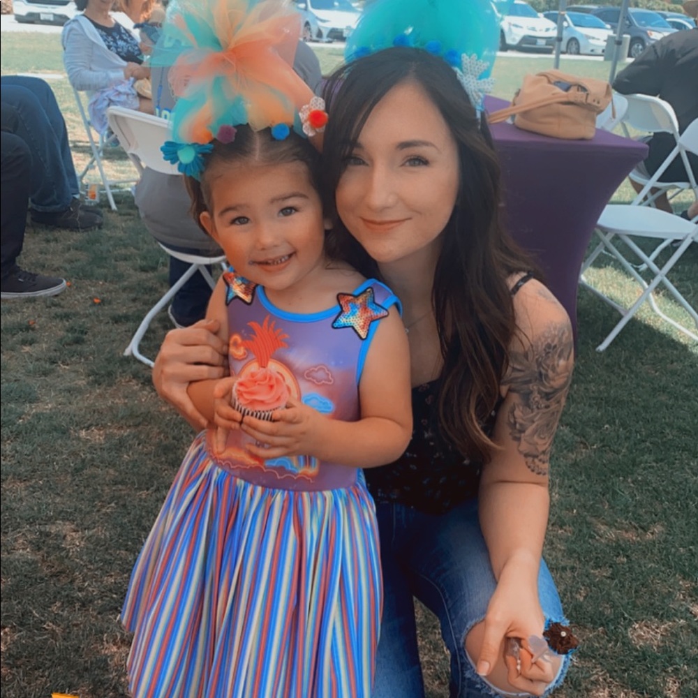 Meet your Posher, Kalani